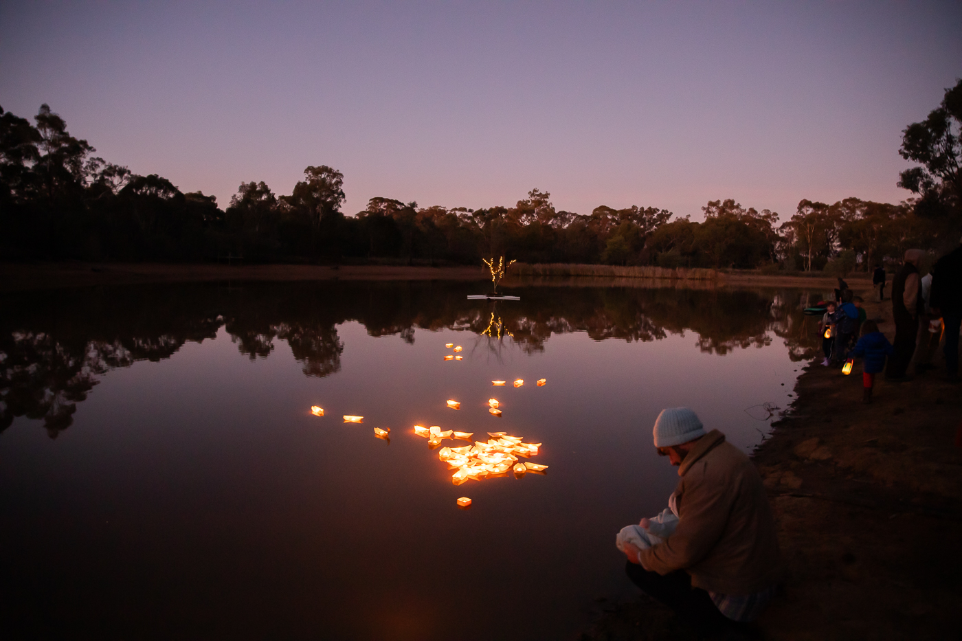 lanterns floating in the arb dam